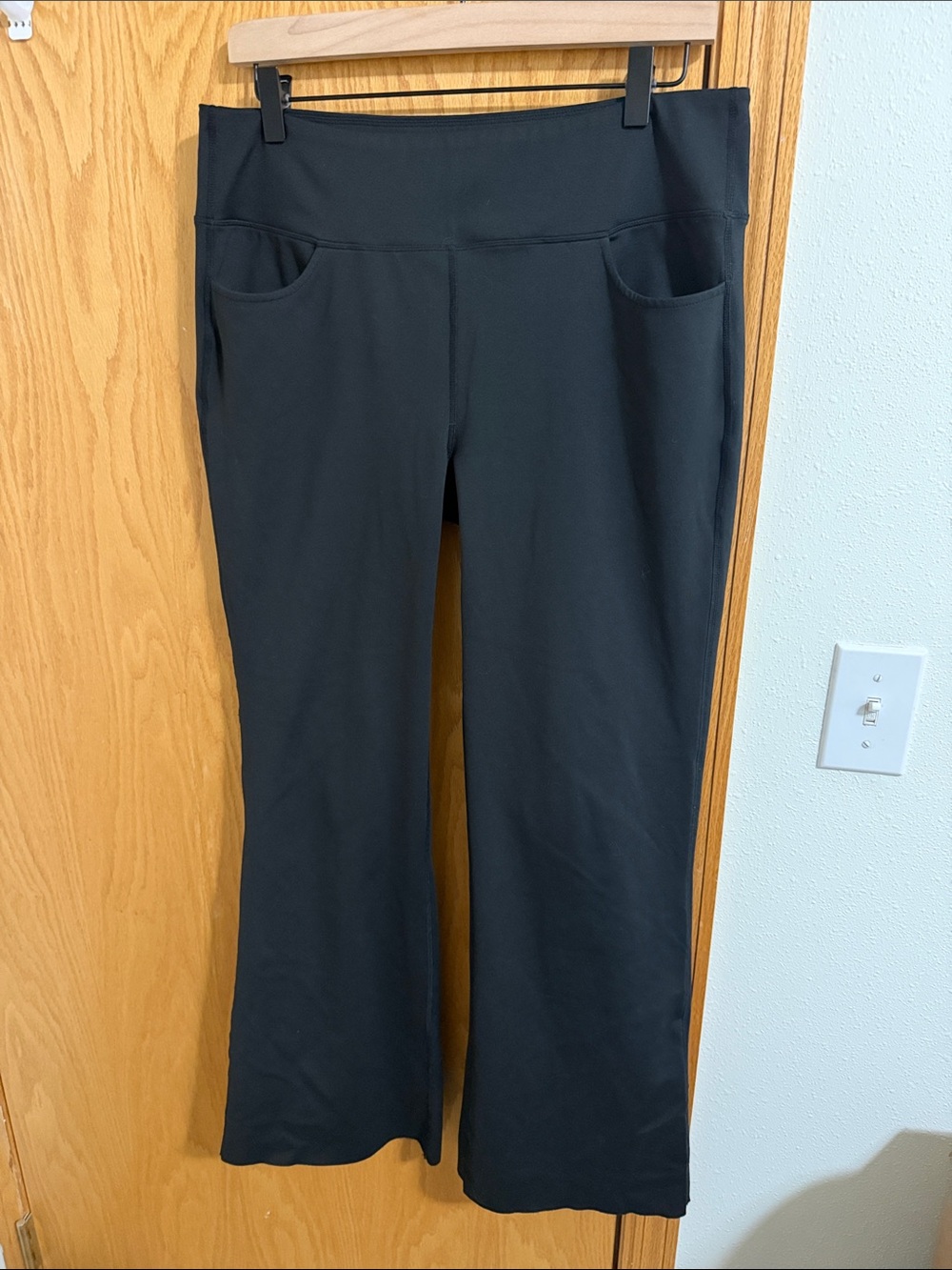 Women's Mid Rise Black Yoga Dress Flare Pants w/ Front & Back Pockets
